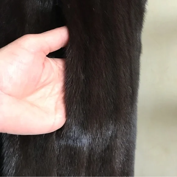 Vintage Genuine Mink Fur Coat - Picture 8 of 13